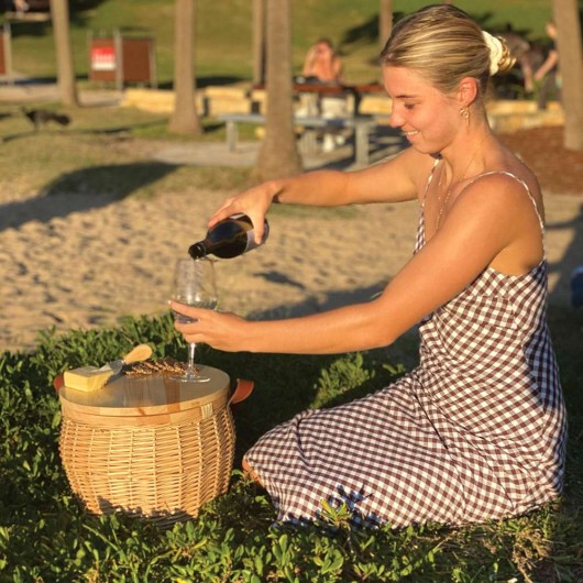 Promotional Wicker Basket With Lady Pouring Wine